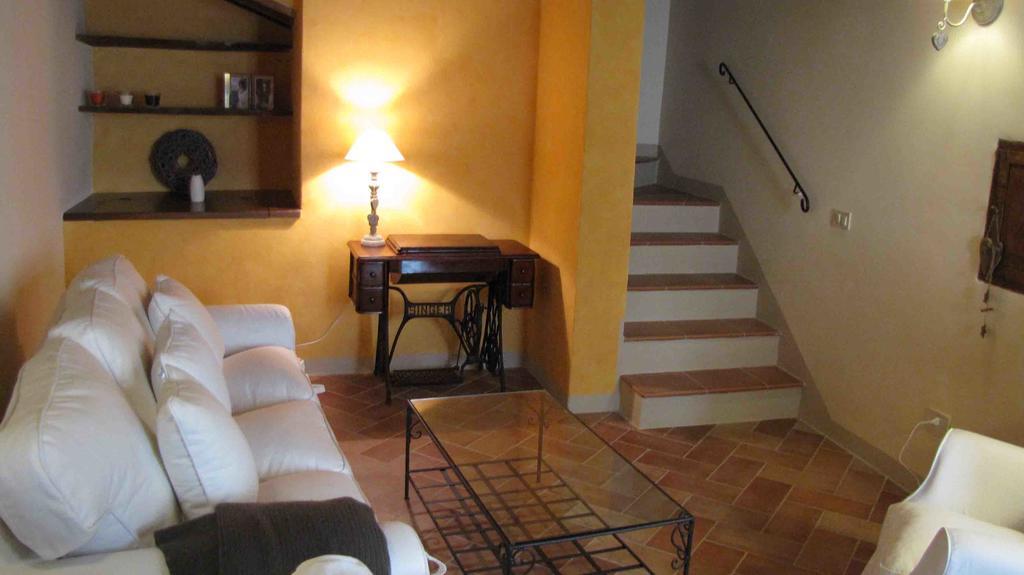 Al Piccolo Ulivo, A Casa Di Mimo&Se Villa Castiglione d'Orcia Exterior photo